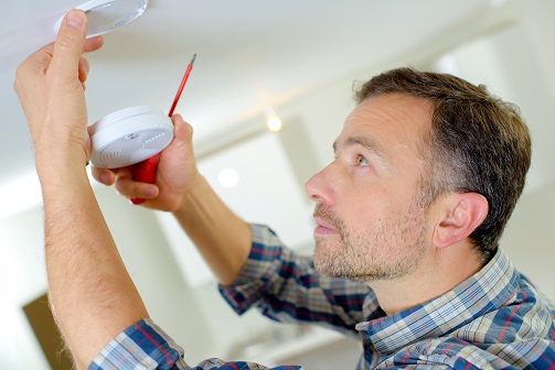 Oleada Electrical Smoke Alarm Installation in Carina Heights